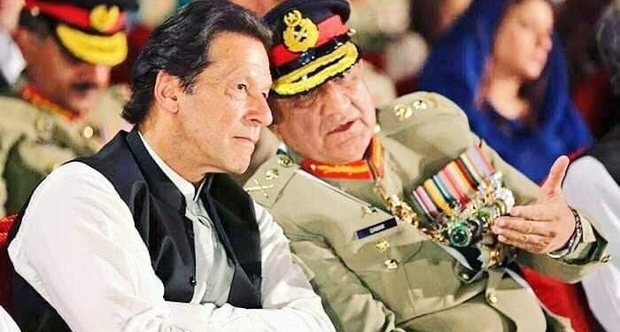 عمران خان: جنرال باجوه د مفسدینو په ملاتړ زما حکومت ړنګ کړ