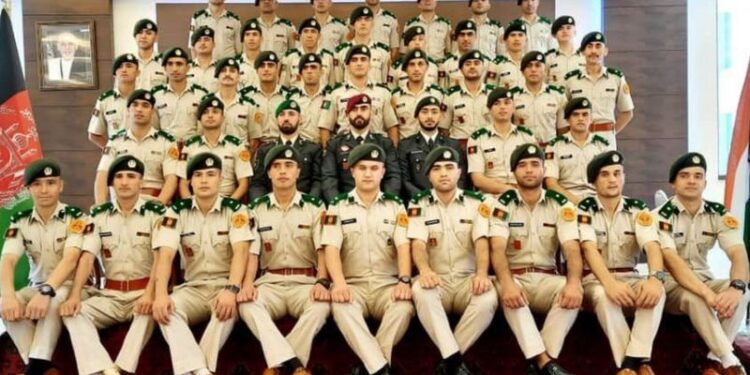 افغان سفارت: هند کې د فارغو شویو افغان پوځیانو ستونزو ته حل لاره لټوو