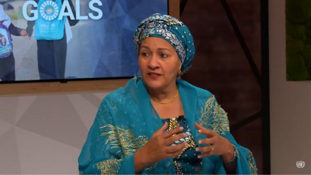 متقي؛ آمنه محمد ته: نړۍ ته د افغانستان رښتنی انځور وړاندې کړئ