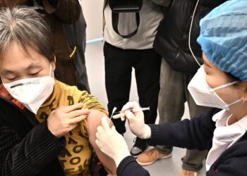 وانګ ون بين: د چين واکسينونه ډاډمن او اغېزمن دي