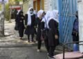 اروپايي ټولنه: ط البان دې سملاسي د نجونو پر مخ ښوونځي پرانيزي