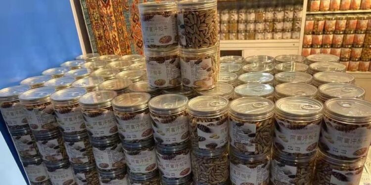 د افغانستان جلغوزو په نوي کال کې چینایانو ته نور خوندونه ورکړي