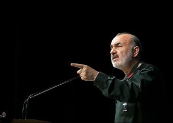 حسین سلامي: اروپا له خپلو تېروتنو زده کړه نه ده کړې