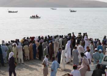 خیبر پښتونخوا کې د کښتۍ ډوبېدو له امله ۱۰ تنه مړه شوي