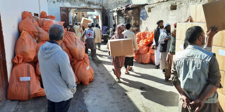 سور صلیب: افغانستان کې بشري اړتیاوې خورا زیاتې شوي دي