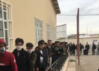 ایران هره ورځ دوه زره افغان کډوال افغانستان ته راستنوي