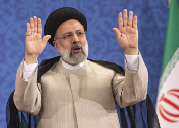 د ایران ولسمشر د اقتصادي همکاریو د پياوړتیا لپاره چین ته ځي