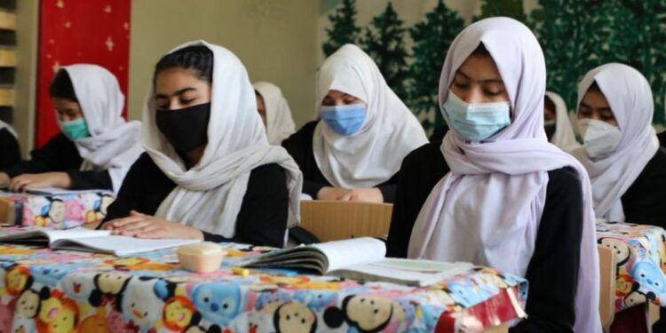 م.م: افغان نجونو او نارینه وو ته دې د زدهکړو مساویانه فرصت برابر شي
