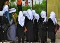 د برېټانیا پارلمان: افغان نجونو ته دې د زده کړو حق ورکړل شي