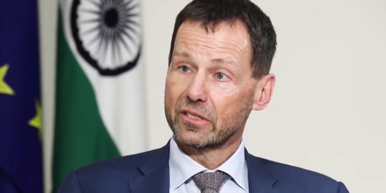 نیکولسن: په افغانستان کې بشري وضعیت د اندېښنې وړ دی