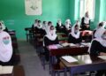 د نجونو پر زدهکړو د بندیز پرېکړه دې بېرته واخیستل شي