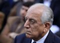 خلیلزاد: د نجونو پر مخ دې د ښوونځیو پرانیستلو نېټه معلومه شي