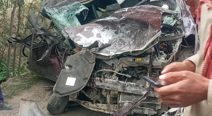 په دوو ترافیکي پېښو کې ۱۰ کسانو ته مرګ ژوبله اوښتې