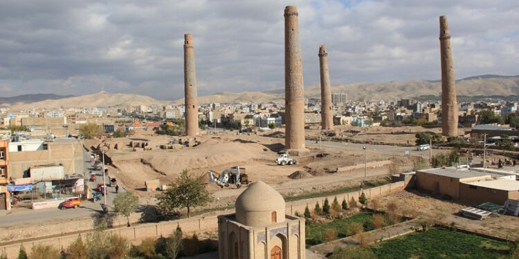 په هرات کې ۷۰ سلنه غصب شوې ځمکې تثبیت شوې ده