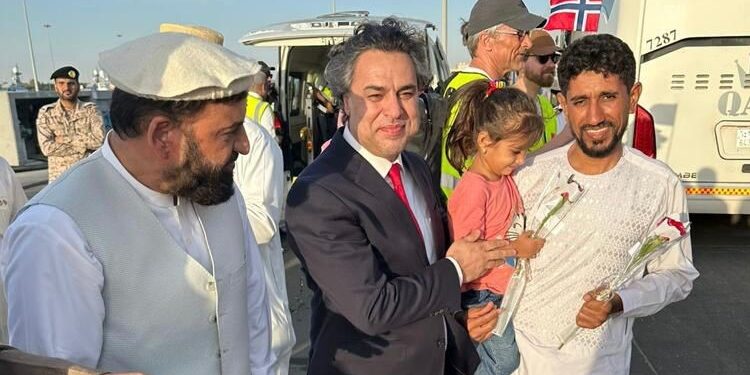 د سعودي په همکارۍ ۴۳ تنه نور افغانان له سوډان څخه و ایستل شول