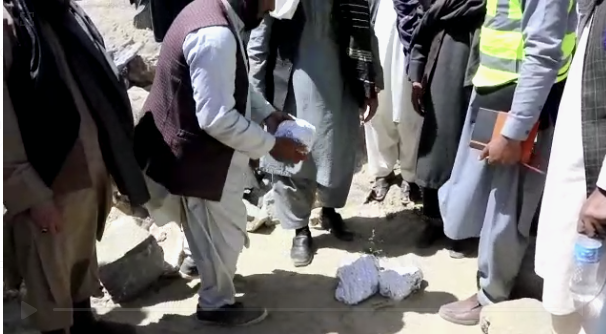 په غزني کې د ۴۰۰ زره امریکايي ډالرو په ارزښت پروژې پیل شوې