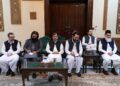 د پاکستان سفیر: سوداګریزه برخه کې افغانستان سره خپلې هڅې نه سپموو