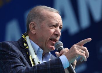 اردوغان: له سوریې څخه به خپل ځواکونه ونه باسو