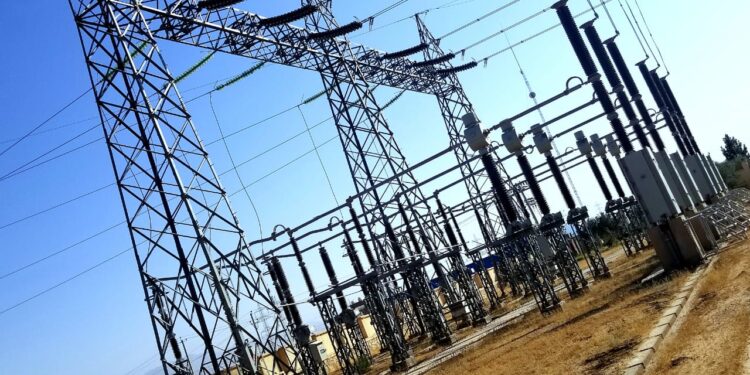 چارواکي: افغان سوداګر دې د انرژۍ په برخه کې پانګونه وکړي