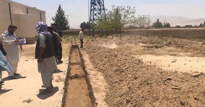 کندوز کې نږدې ۲۱۰۰ کورنیو ته د څښاک اوبه برابرېږي