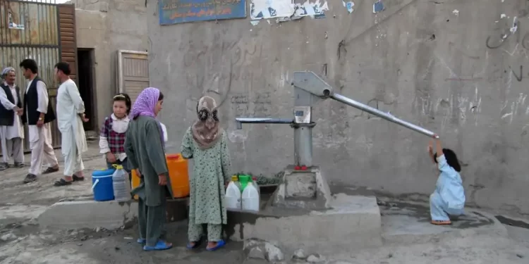 پکتیکا کې ۱۴۰۰ کورنیو ته د څښاک پاکې اوبه برابرېږي