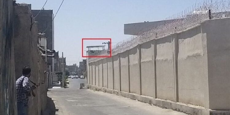 د ایران په زاهدان کې د پولیسو په یوه مرکز برید شوی