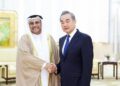 وانګ يي د عرب پارلماني اتحاد له مشر سره لېدنه کړې