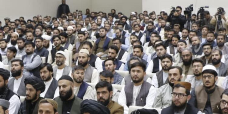 چارواکي: نړیوالو سره مو اړیکې ورځ تر بلې د ښه کېدو په حال کې دي
