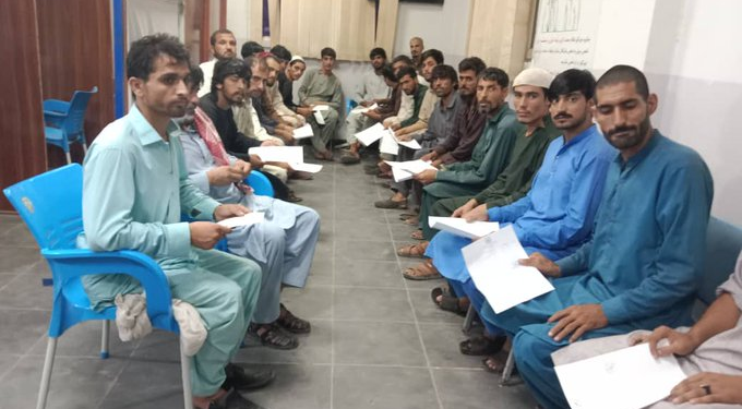 د پاکستان له زندانونو ۲۵ تنه نور افغان کډوال خوشې شول