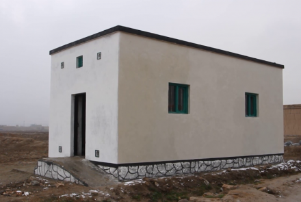 اروزګان کې ۱۲ سړې خونې ګټې اخیستنې ته وسپارل شوې