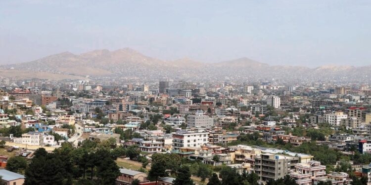 افغان خبريال: په افغانستان کې ځيني مثبت پرمختګ شوي، خو د امريکا له خوا د افغانانو د پيسو بندول د اقتصادي وضعيت د خرابوالي سبب کيږي