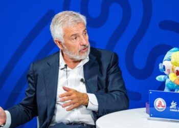 سمارانچ: رئيس شي جين پينګ د اولمپيک چارو مهم ملګری دی