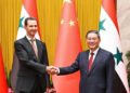 لي چيانګ د سوريې له ولسمشر بشار الاسد سره وکتل