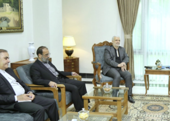 د بهرنیو چارو سرپرست وزیر، ایران سره د اړیکو پر پراختیا ټینګار کړی
