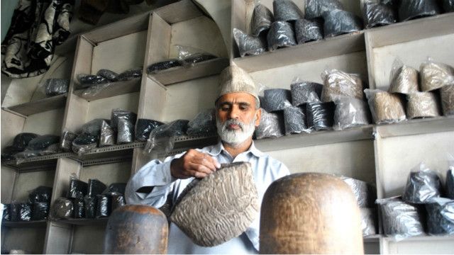 کابل کې قره قل پلورونکي د دغه صنعت لپاره د حکومت ملاتړ غواړي