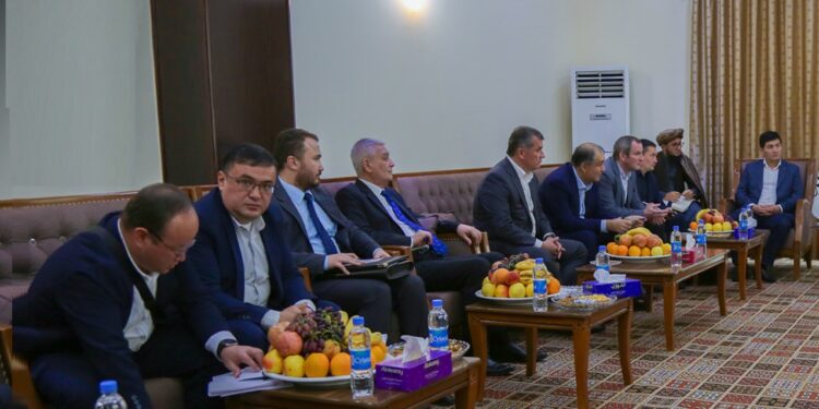 د افغانستان، ازبکستان او متحده عربي امارتو درې اړخیزه ناسته وشوه