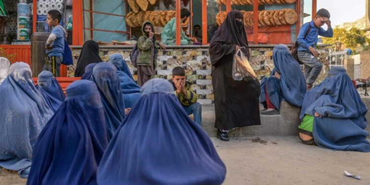 اوچا: افغانستان کې لوږه د ریکارډ تر کچې رسیدلې