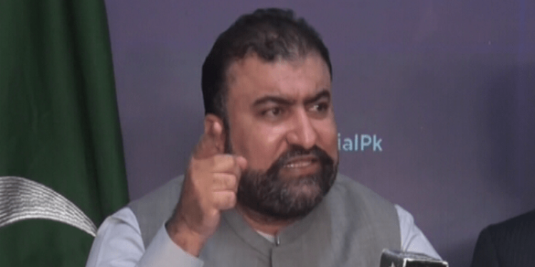 پاکستان: ټول غیر قانوني افغان کډوال په زوره له خپلې خاورې وباسو