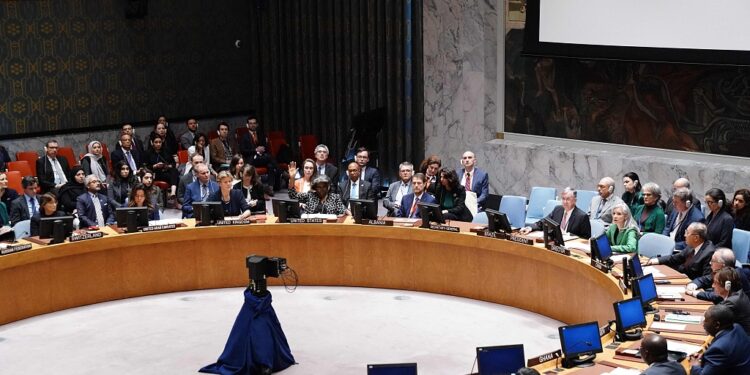 چين په امنيت شورا کې د فلسطين او اسرائيل د حالاتو د مسودې په نه تصويبېدو ناهيلي څرګنده کړې