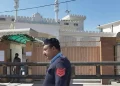 پاکستان کې افغان کډوال: د پولیسو له وېرې شپه او ورځ په وېره کې تېروو