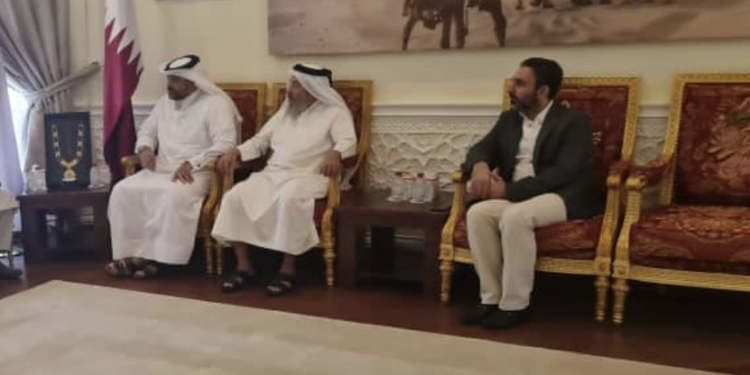 قطر له افغانستان سره د ۷۸ زره ډالرو په ارزښت د ژمنیو توکو مرسته کوي