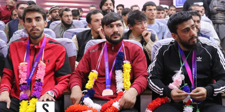 د افغانستان د ووشو او تکواندو ملي لوبډلې هېواد ته راستنې شوې