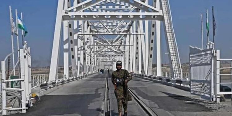 په حیرتان بندر کې د سرو زرو د قاچاق مخه نیول شوې ده