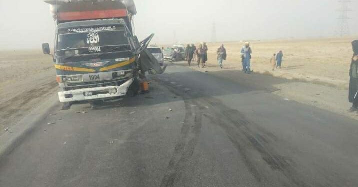 بدخشان او غزني کې د ترافیکي پېښو له امله ۸ کسانو ته مرګ ژوبله اوښتې