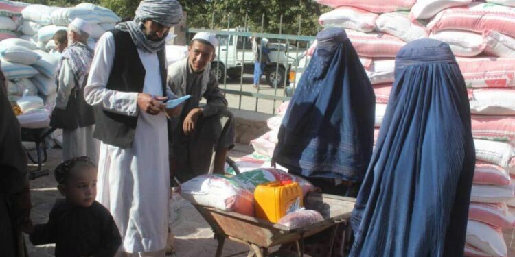 له اړمنو افغانانو سره یو ځل بیا د مرستو غوښتنه وشوه