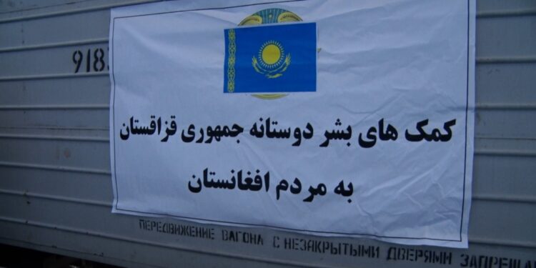 قزاقستان د هرات زلزله ځپلو ته نورې بشري مرستې هم را لېږلې دي