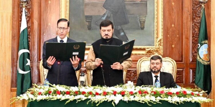 ارشد حسین شاه د پښتونخوا د اعلی وزیر په توګه وټاکل شو