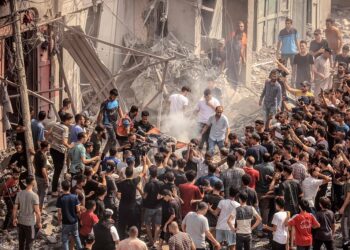 چين له اسرائيل او فلسطين څخه د متقابل دوښمنانه عملیاتو د ختمولو غوښتنه وکړه