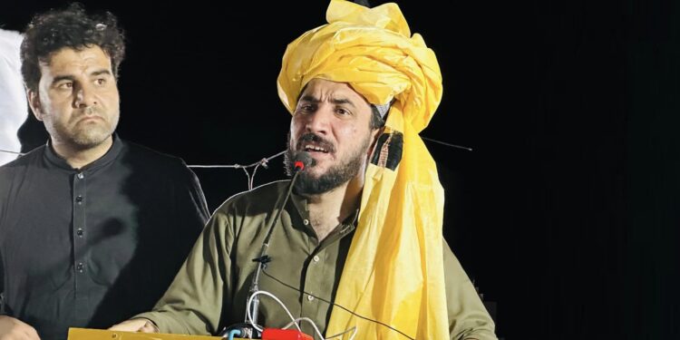 پښتين: پاکستاني علماوو د یوه جنرال د رضا لپاره د الله رضا پرېښوده