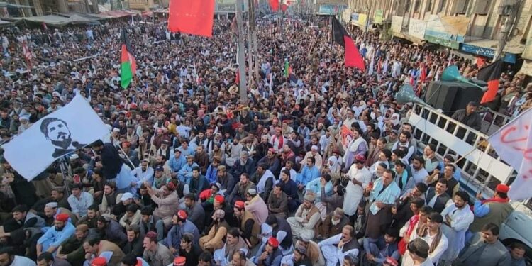 د چمن پرلت کوونکو د پاکستان حکومت ته ضرب الاجل وټاکه